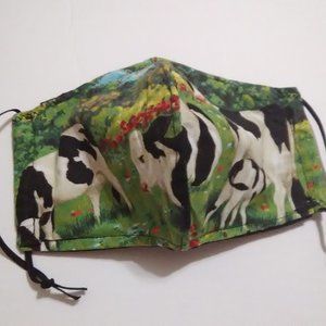 Facemask Of Cow's In The Field Nice